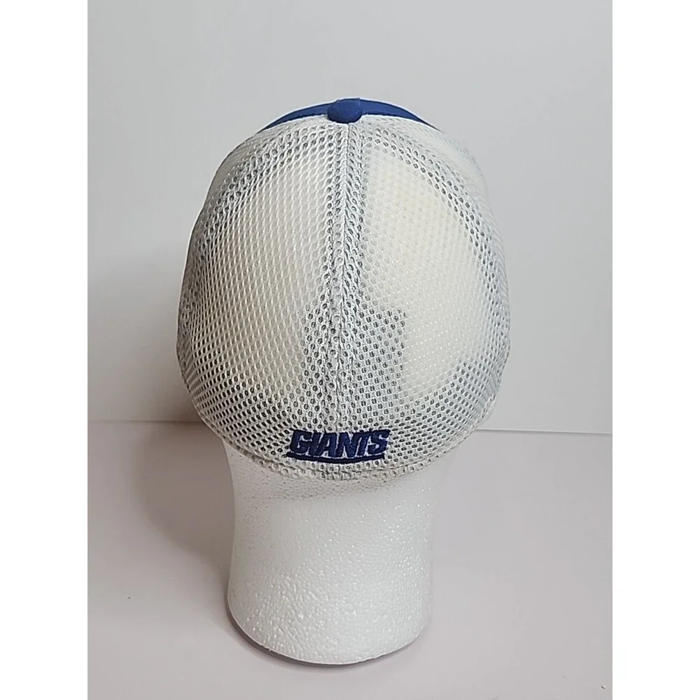 New York Giants New Era 39Thirty Hat Cap Blue White Size Small/ Medium EUC